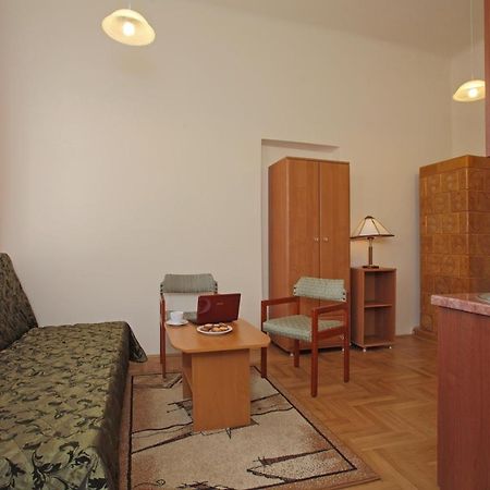 Enigma Hostel Krasków Rom bilde