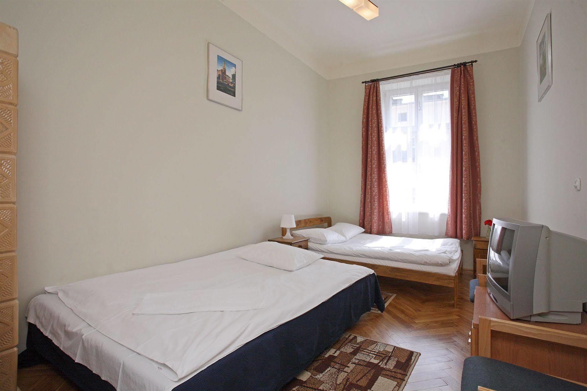 Enigma Hostel Krasków Eksteriør bilde