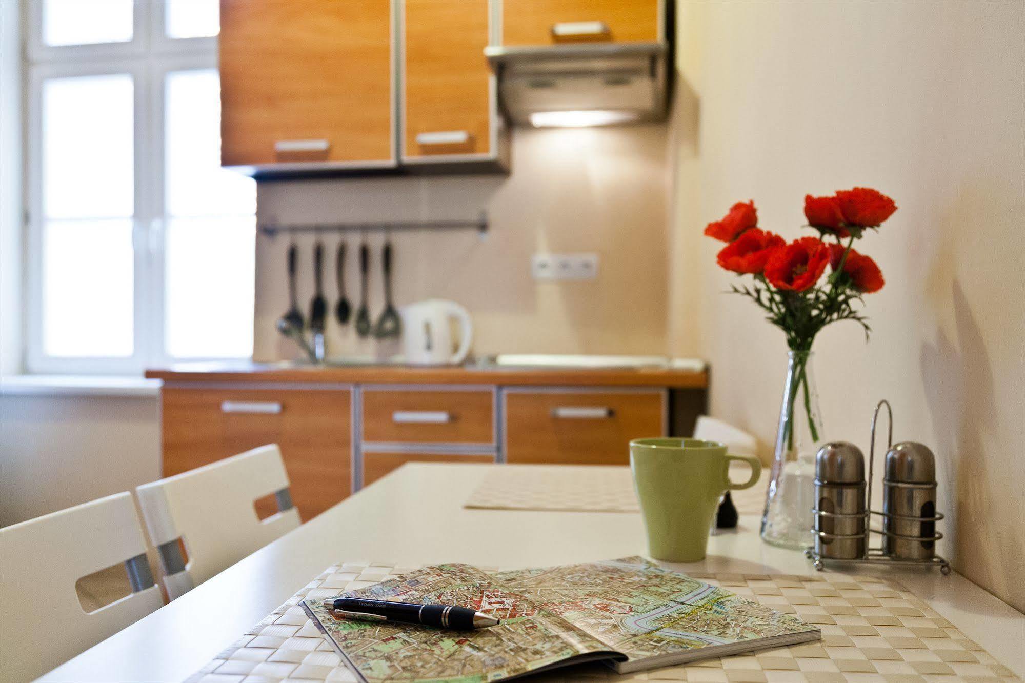 Enigma Hostel Krasków Eksteriør bilde